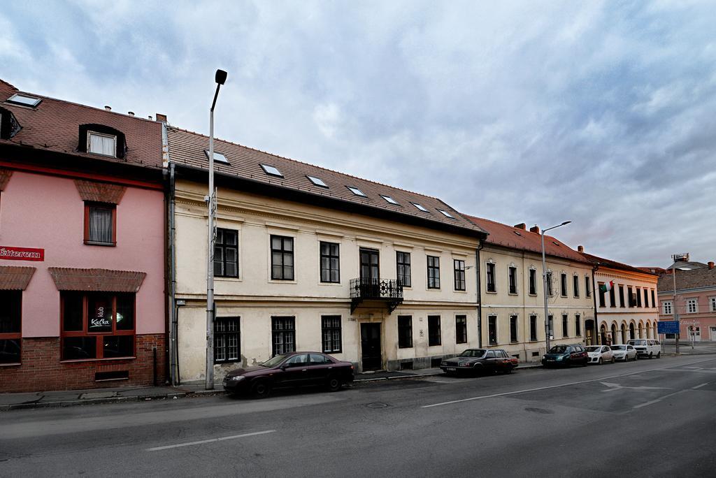 Centrum Apartman Πετς Εξωτερικό φωτογραφία